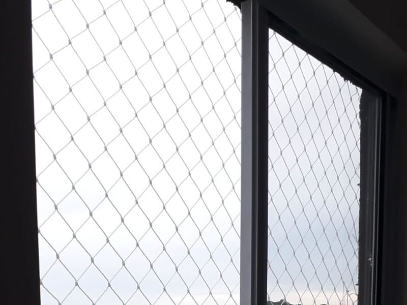 Garanta a segurança de animais com rede protetora em Cerro Azul